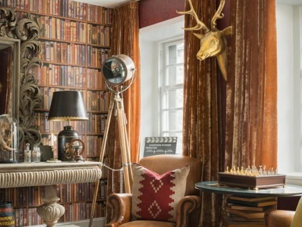Canongate Luxury Homestay Edinburgh Exterior foto